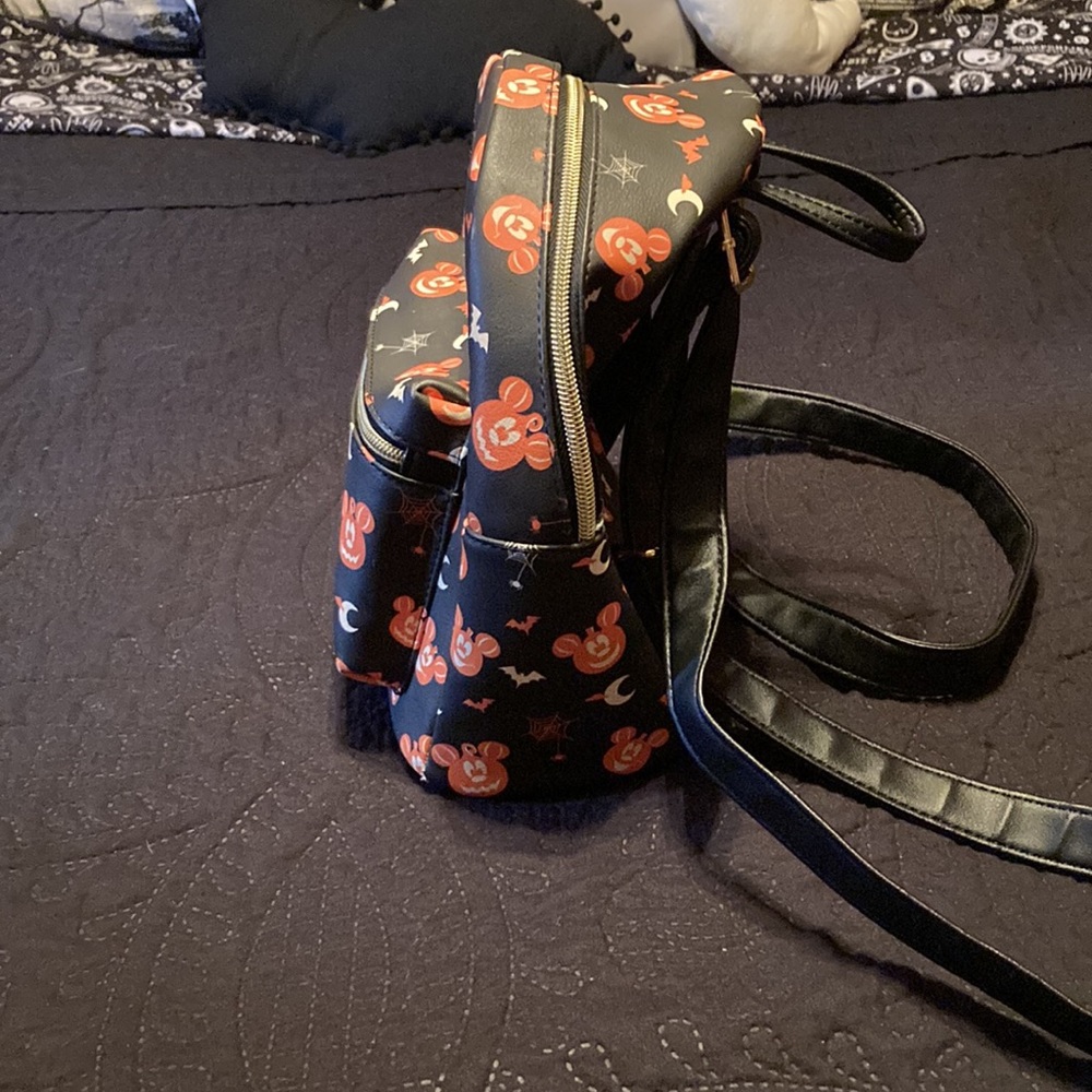 Disney Loungefly - Picture 4 of 7